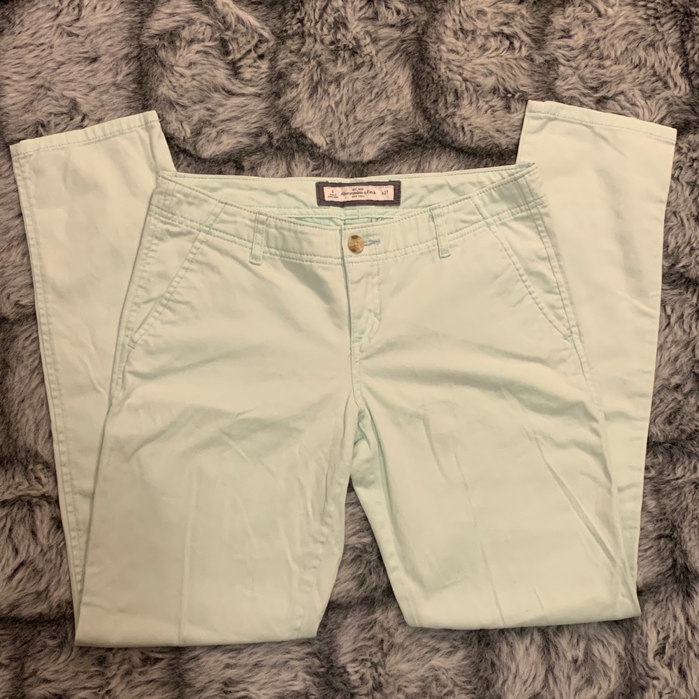 Cropped Pants - Picture 3 of 5